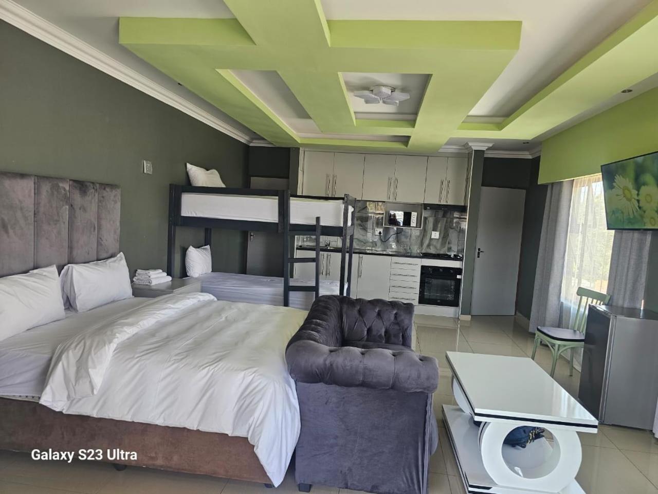Wise Bird Guest House Roodepoort Dış mekan fotoğraf